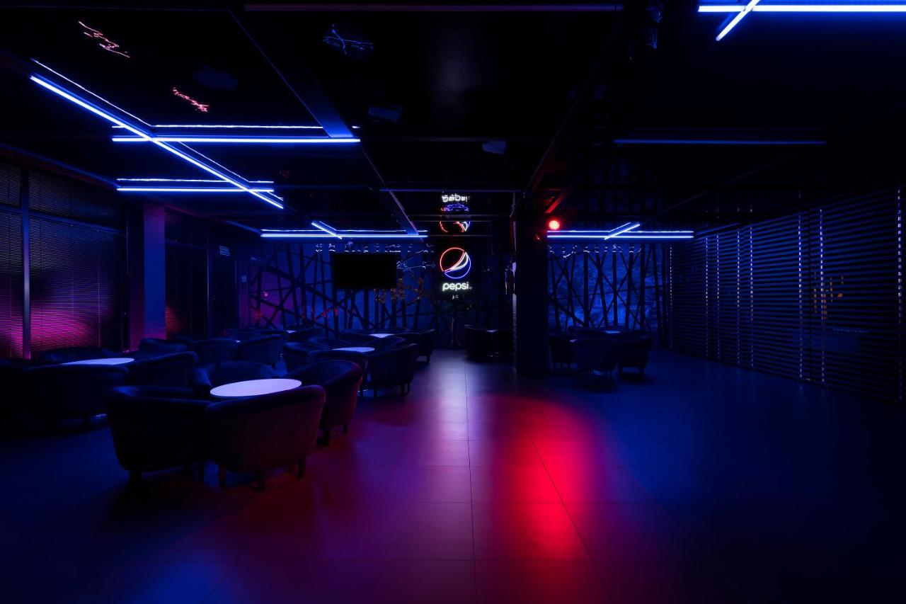 Odyssey Clubhotel Wellness & Spa Adults Only Kielce Esterno foto